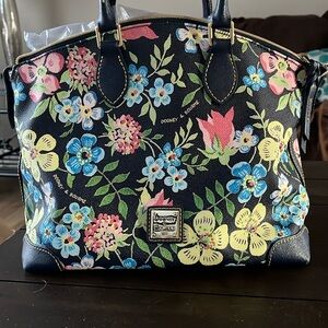 Dooney and Bourne handbag, brand new never used!